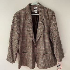 NWT Plus size vintage Lisa Fay beige and brown blazer